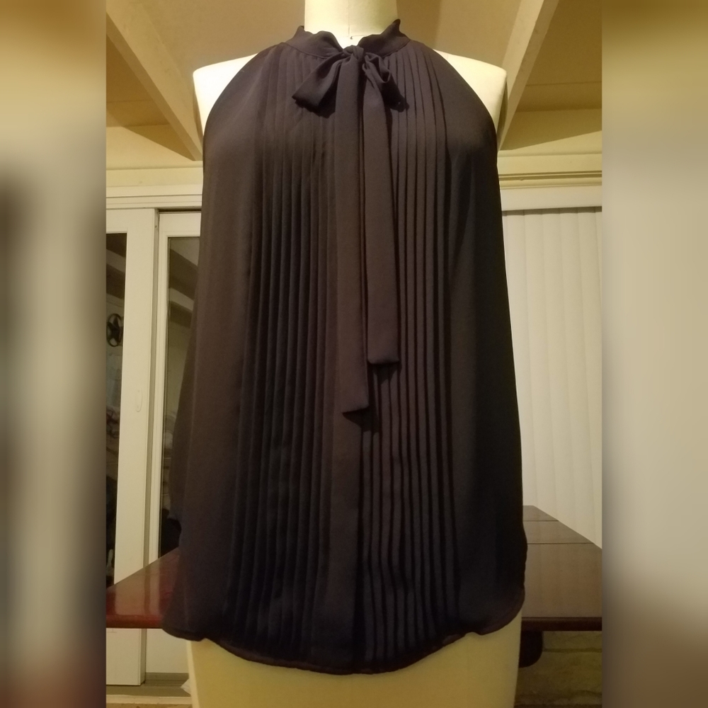 Ann Taylor Pleated Tie Neck Halter Shell - Picture 3 of 16